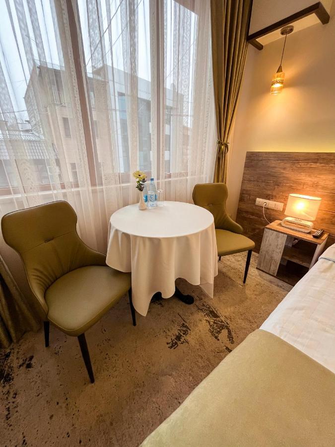 Regard Hotel Erévan Extérieur photo